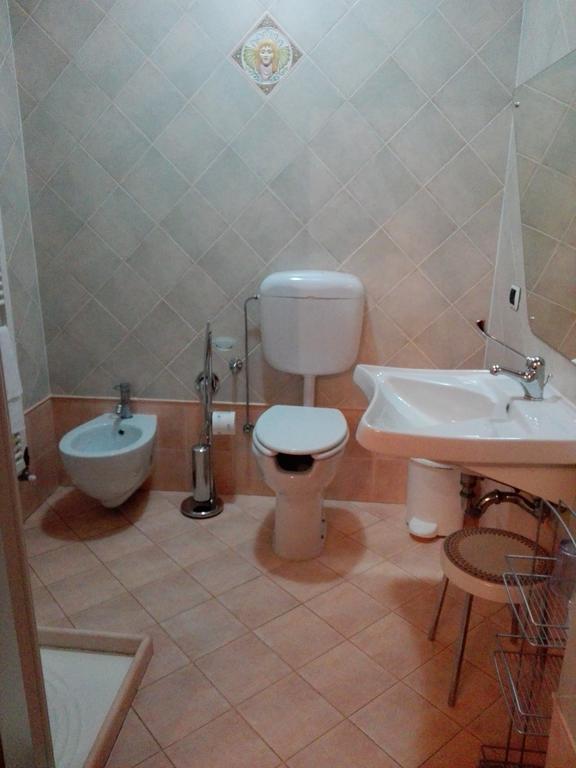 Hotel Ponte San Vittorino アッシジ エクステリア 写真